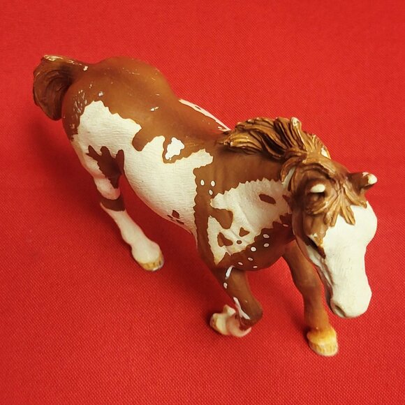 Schleich Pinto Stallion Toy Figure 2006 - Picture 4 of 15